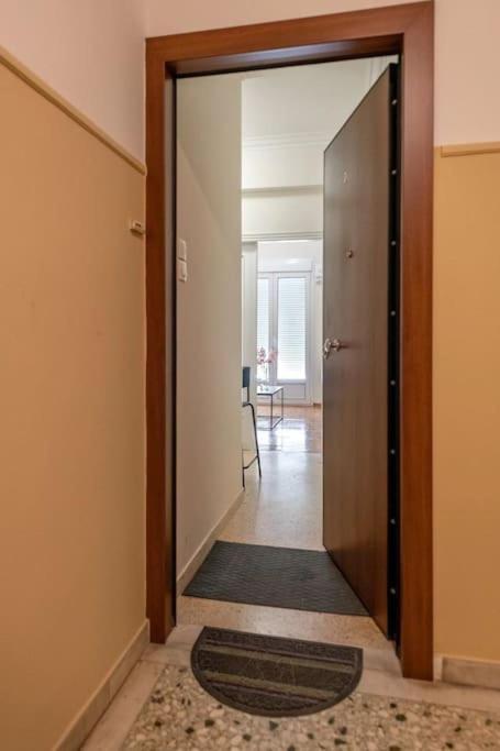 Kerameikos 2 Bedroom Apartment 雅典 外观 照片